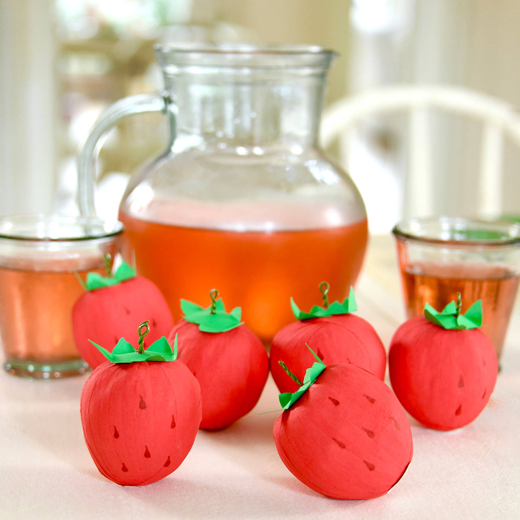 Mini Surprise Ball - Strawberry