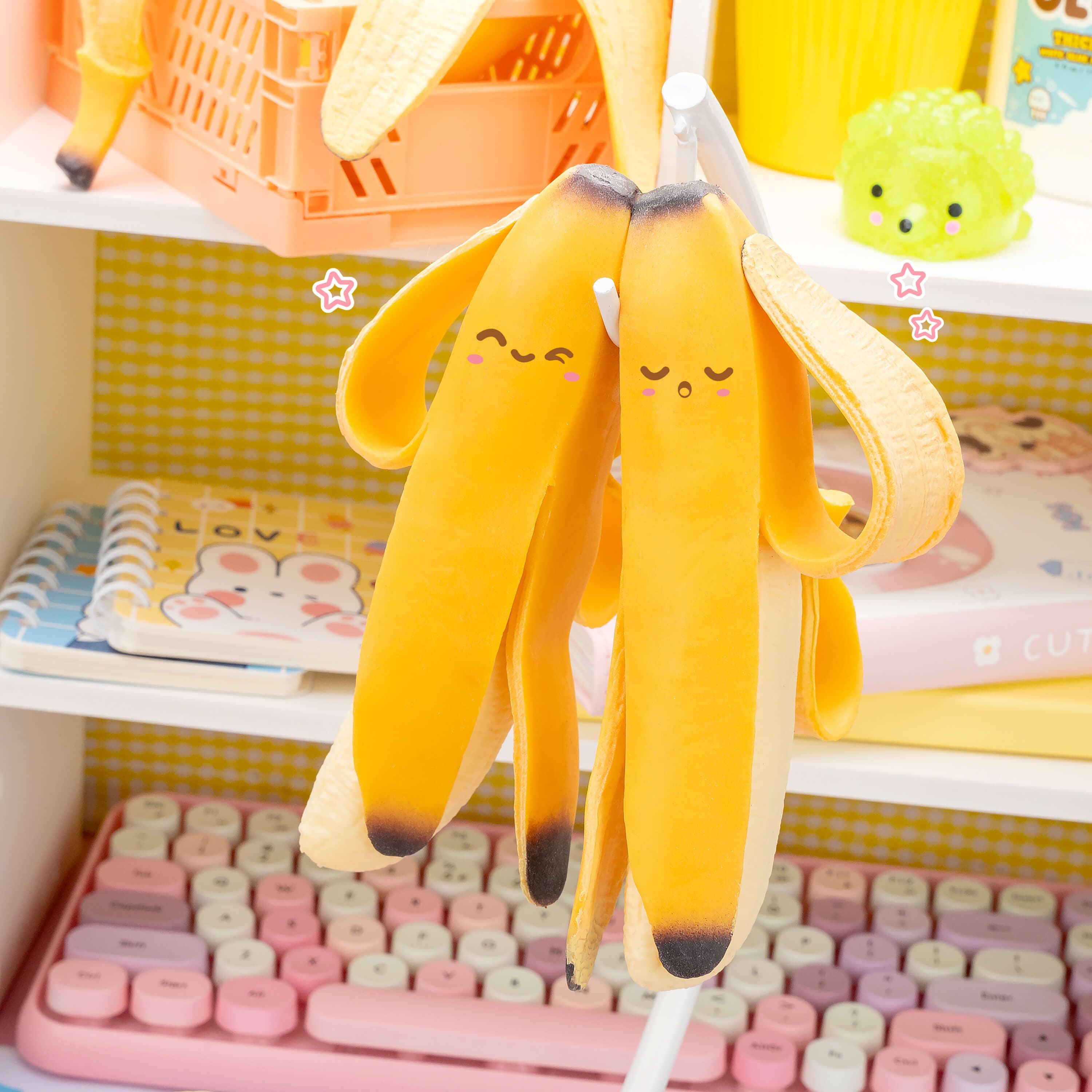 Peeling Banana Sensory Toy (12pcs/case)