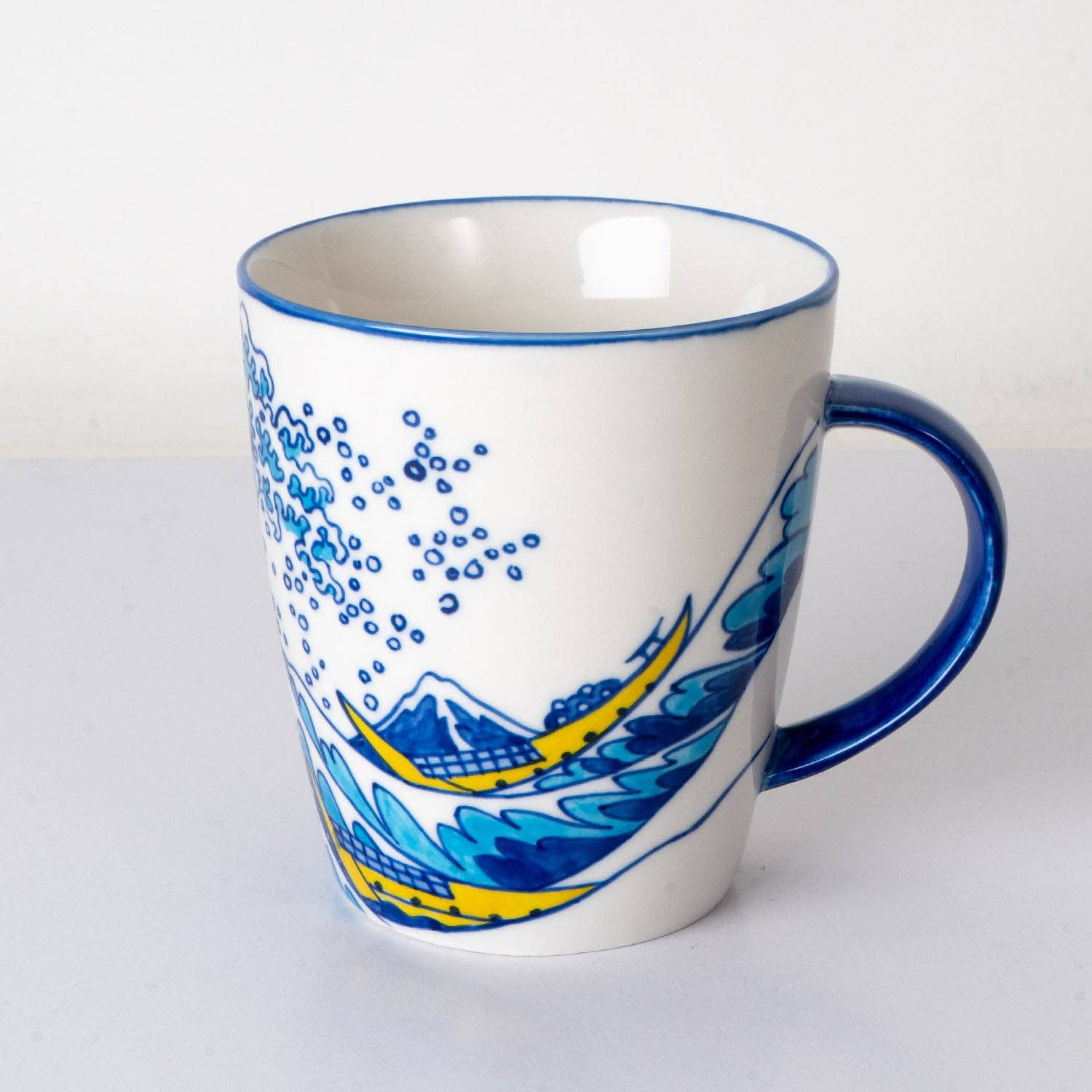 Great Wave 12oz 4"H Porcelain Mug (4/32)