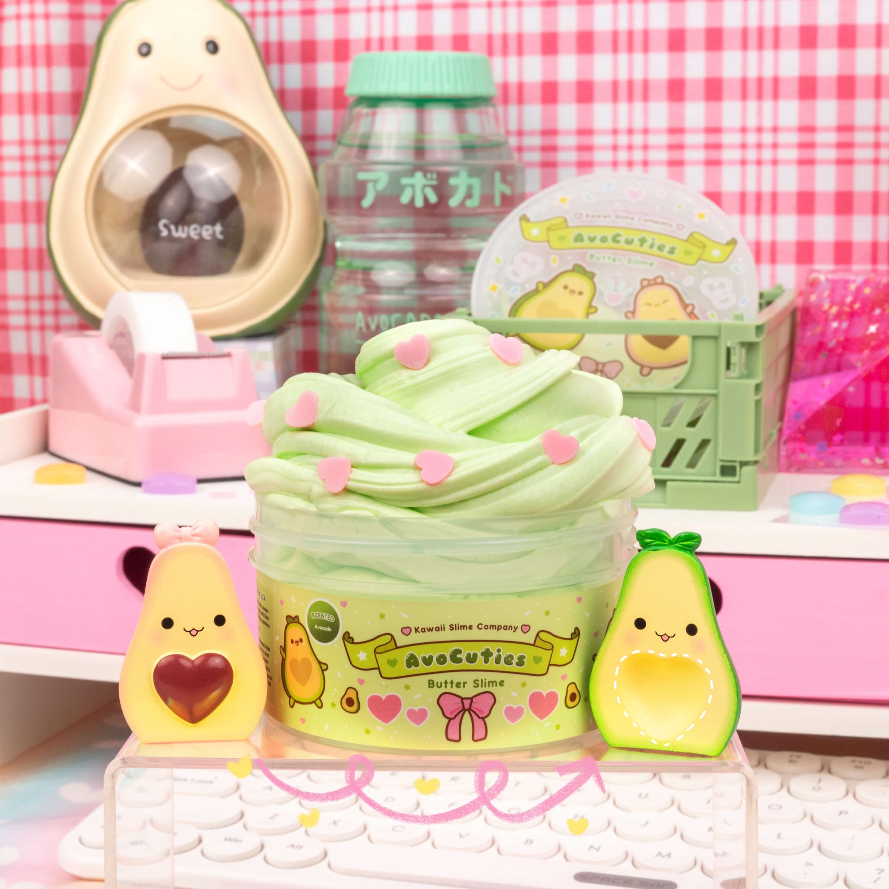 AvoCuties Butter Slime (4pcs/case) - Creamy avocado-scented slime with avocado couple charm. Fluffy, buttery, and irresistibly cute for a delightful sensory experience.