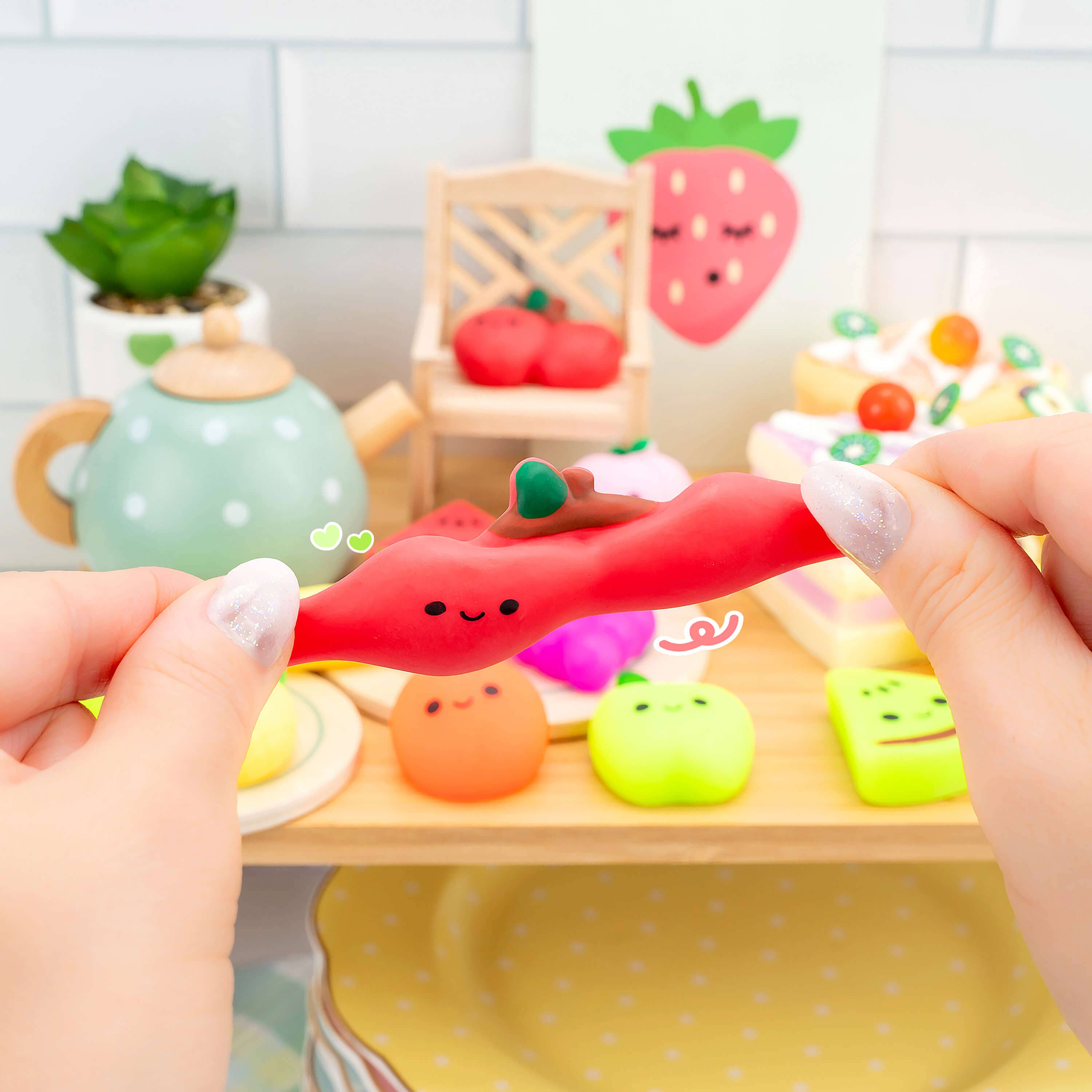 Fruit Mochi Squishy Toy (100pcs/case)