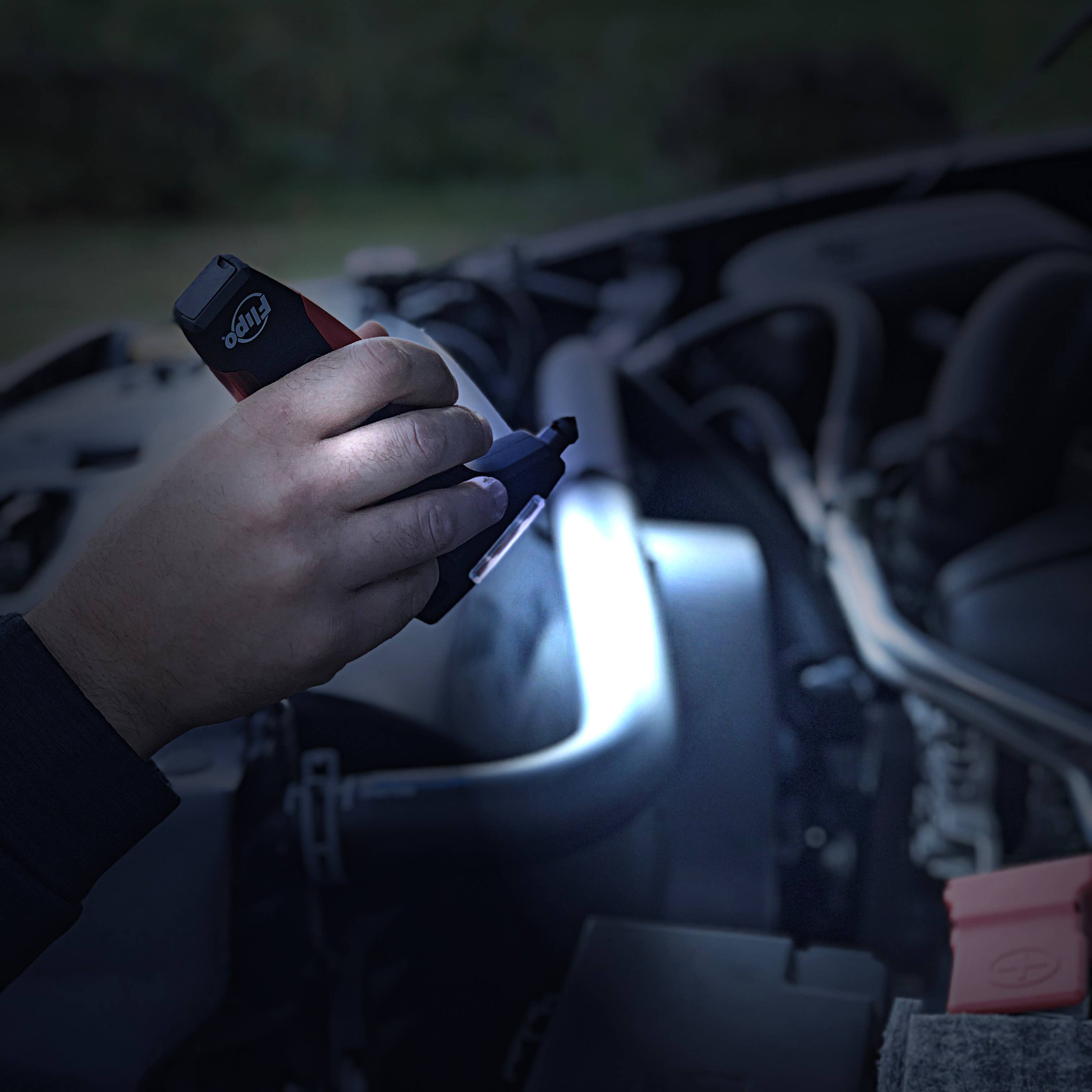 5-In-1 Emergency Car Escape Tool With Portable Power Bank