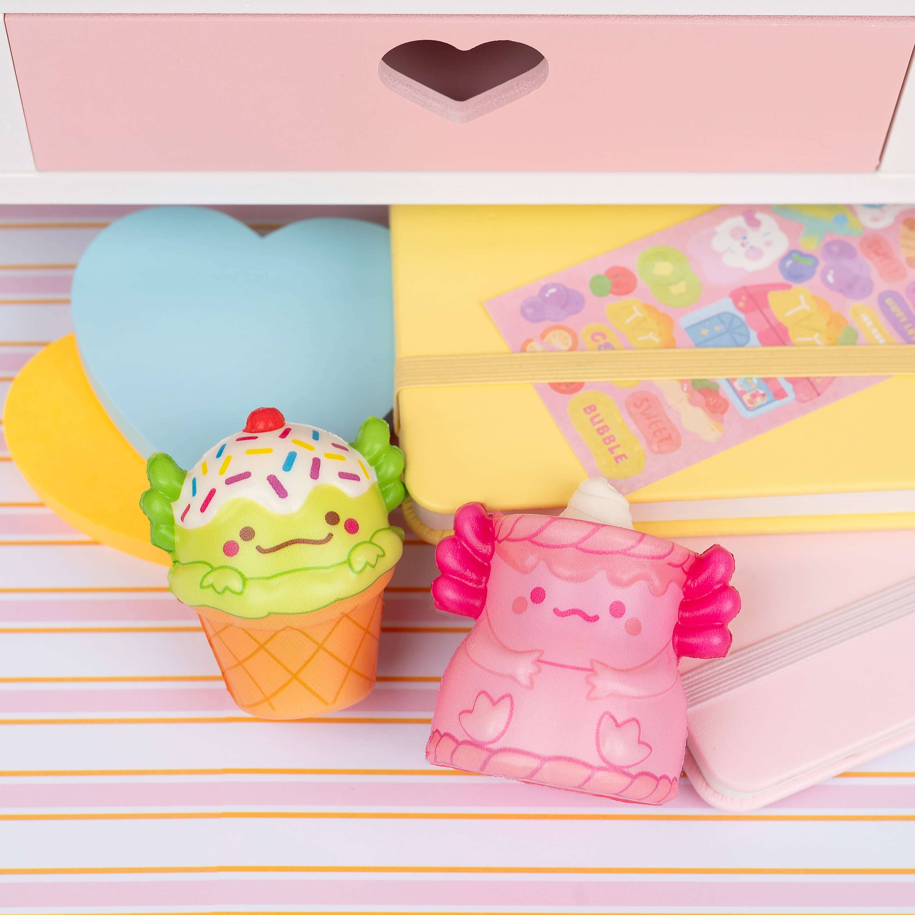 Snaxolotl Mini Squishy Toys PDQ (24pcs/case)