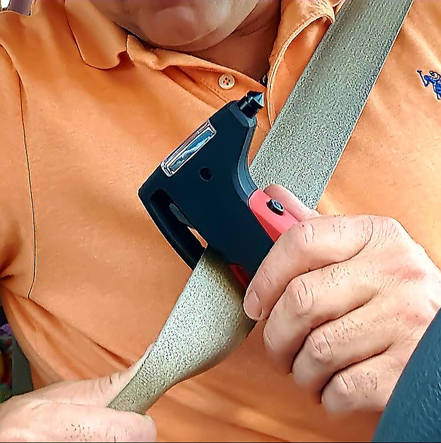 5-In-1 Emergency Car Escape Tool With Portable Power Bank